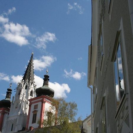 Stadthaus มาเรียตเซลล์ ภายนอก รูปภาพ